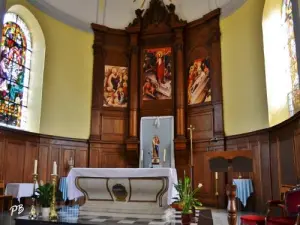 Interieur van de kerk Saint-Jean-Baptiste