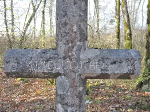 Inscriptions on the cross of Replan highlighted to the computer (© Jean Espirat)