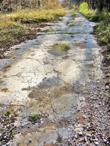 El, viejo piso de trilla en piedra (© Jean Espirat)