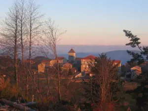 Sonnenuntergang über den Alpen bis Nozières