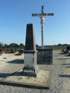 La Chapelle-Hullin - Monument aux morts