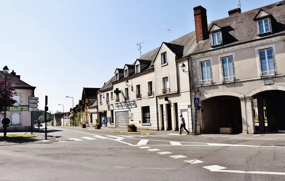 Ouzouer-sur-Loire - The village