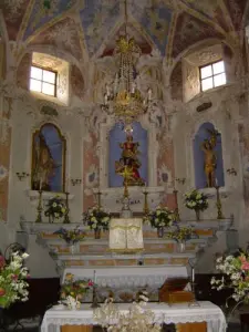 Dentro de la iglesia Palasca