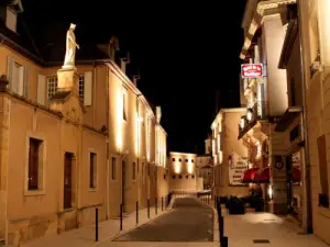 Paray-le-Monial Street