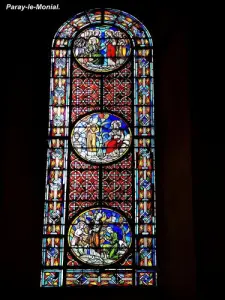 Stained glass window in the basilica (© Jean Espirat)