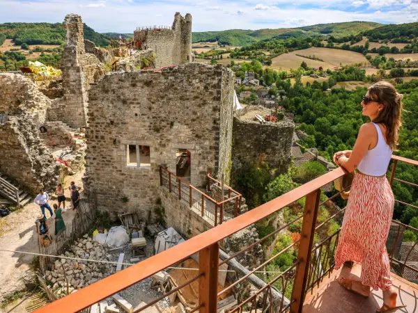 Vue depuis le chemin de ronde (© Raynaud Photo)