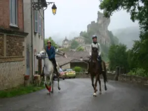 Balade matinale à cheval dans Penne