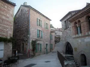 Rue de Ferracap from Place Paul Froment