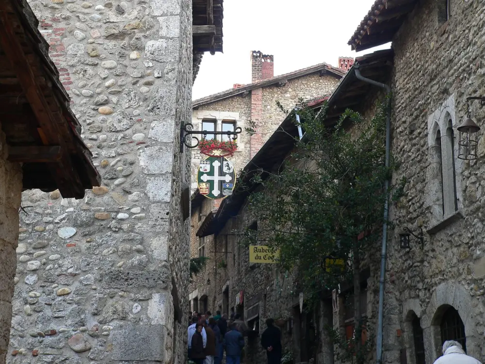 Pérouges - Pérouges (© Frantz)