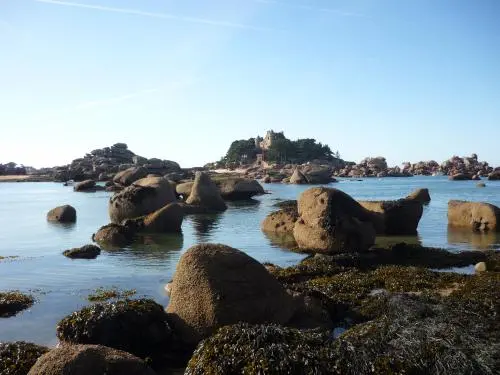 Perros-Guirec - Rocks, Bastille beach en Ploumanac'h