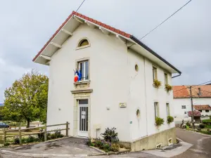 Mairie de Péseux (© J.E)