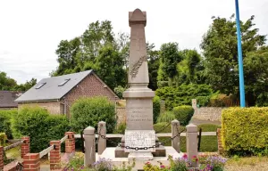 Bracquemont - Het monument voor de doden