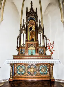Altar and altarpiece of Saint Joseph (© J.E)