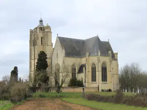 Saint-Maurice-kerk - Oiron