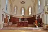 L'intérieur de l'église Saint-Bily