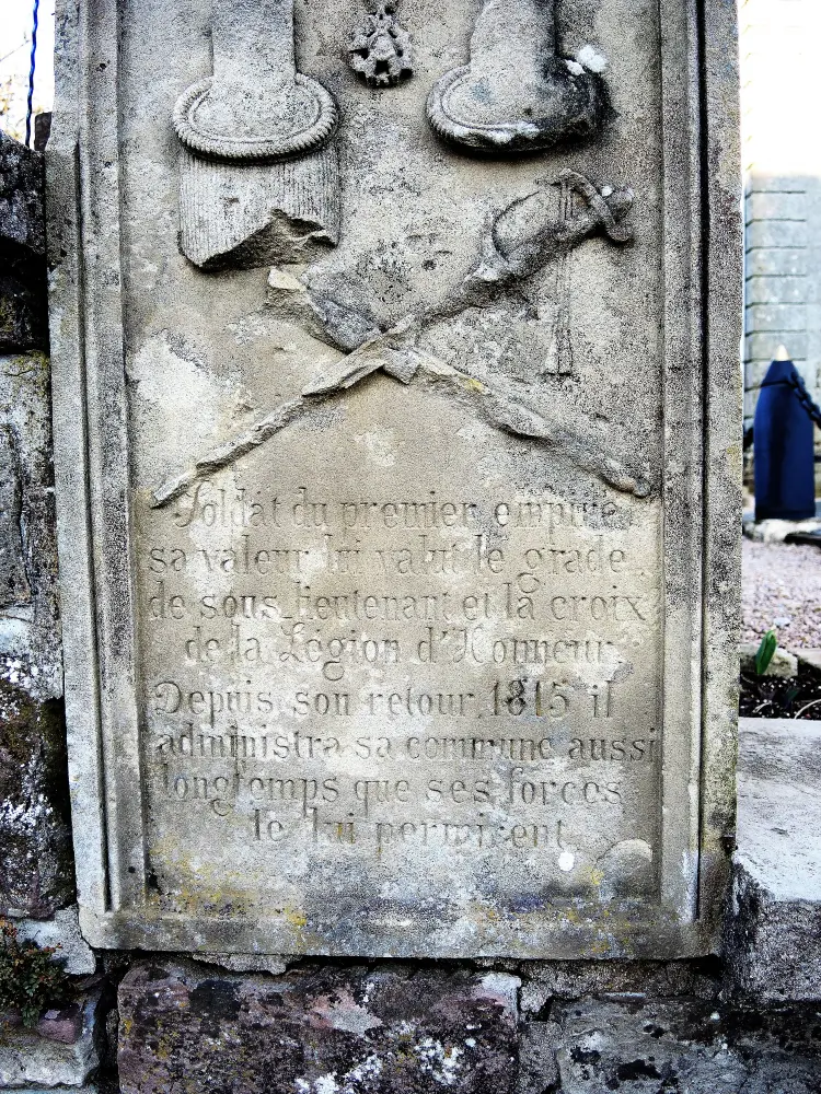 Plombières-les-Bains - Ruaux - Iscrizione sulla base del monumento Cupillard (© JE)