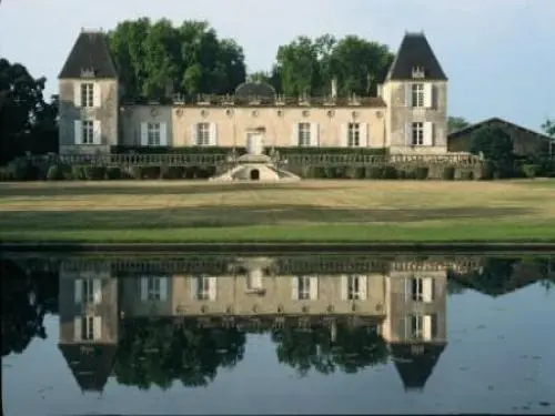 Pomerol - Guide tourisme, vacances & week-end en Gironde