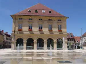 City Hall - Mostra fino Arçon