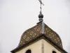 Klokkentoren van de kerk van Pouligney (© J.E)