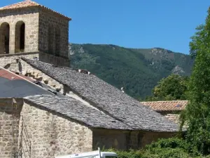 Restauro del tetto della chiesa in lauzes