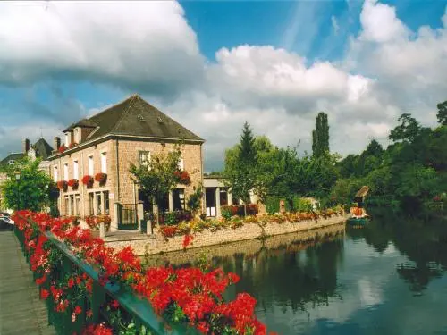 Putanges-le-Lac - Tourism, holidays & weekends guide in the Orne