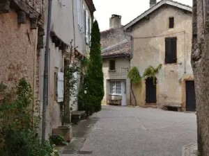 Ruelle du village