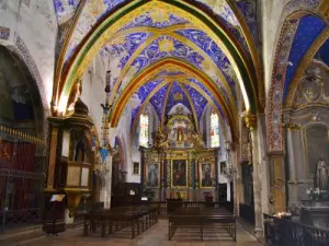 Intérieur de l'église Saint-Corneille