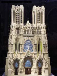 Model van de kathedraal (© JE)