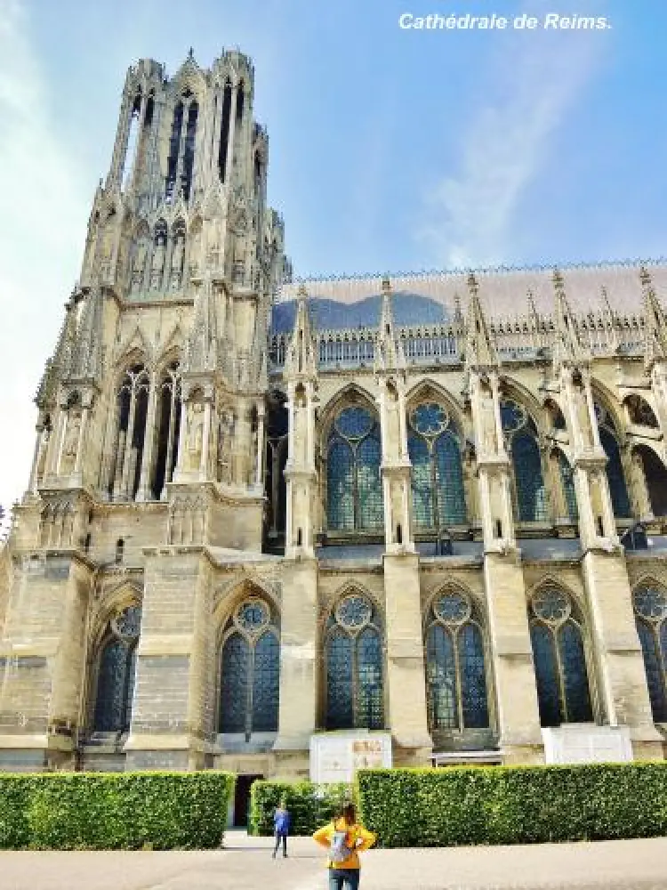 Reims - Façade Sud de la cathédrale (© Jean Espirat)