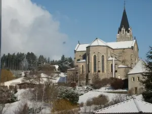 L'église sous la neige