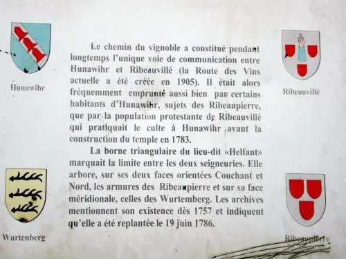 Ribeauvillé - Borne triangulaire - Panneau informatif