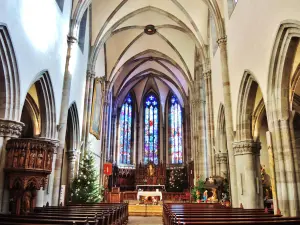 Nave de la Iglesia de San Gregorio (© J.E)