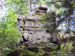 Taennchel - Roca de los Titanes (Bloque Magnético)