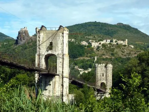 Brücke von Rochemaure - Monument in Rochemaure
