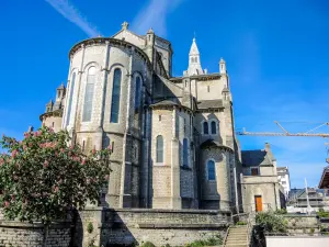 Vue arrière de l'église du Sacré-Cœur (© J.E)