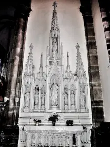 Altar of St. Joseph - Church of Our Lady of the Netherlands (© J.E)