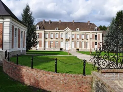 Castello di Bernicourt - Monumento a Roost-Warendin