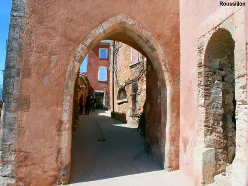 Roussillon - Porte d'en haut