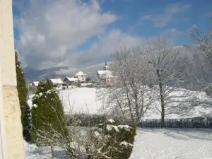 Saint-Alban-de-Montbel en la nieve