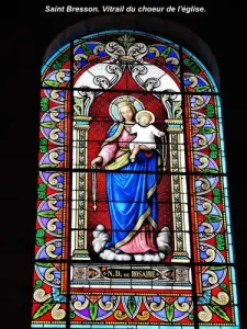 Buntglasfenster der Kirche Chor (© Jean Espirat)