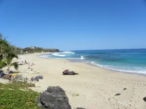 Ensemble de la plage de Boucan Canot