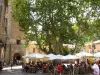 Saint-Guilhem-le-Désert - Place du village