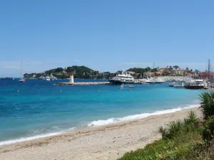 Spiaggia del Cros dei Pin (© Ufficio del turismo Saint Jean Cap Ferrat - JJPangrazi)