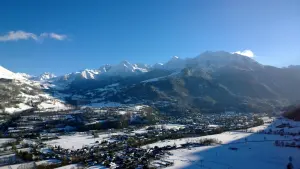 Saint-Lary, genesteld in de vallei