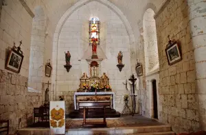 El interior de la iglesia Saint-Martial