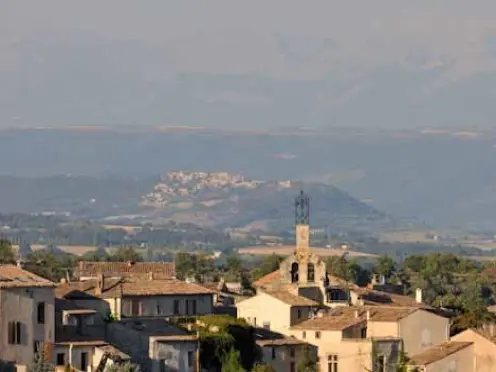 Saint-Michel-l'Observatoire - Guida turismo, vacanze e weekend nelle Alpi dell'Alta Provenza