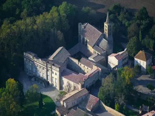 Abbey of Saint-Papoul - Monument in Saint-Papoul