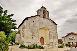 The church Saint-Pardoux