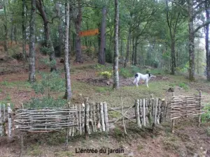 Saint-Pardoux - L'entrée du jardin du Moulin