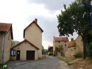 Village Saint-Priest-d'Andelot
